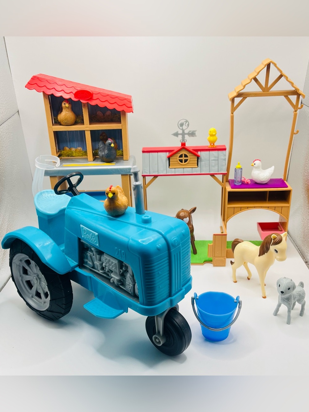 Barbie Sweet Orchard Farm Tractor And Playset: Chickens Cow Goat Horse